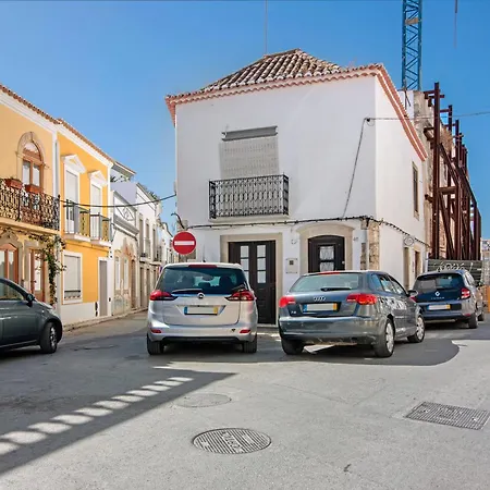 Casa Amarela Apartment *